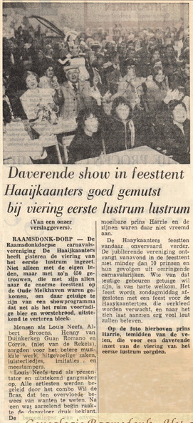 1974-09-21 -De Stem- Viering eerste lustrum carnavalsvereniging de Haaykaanters.jpg